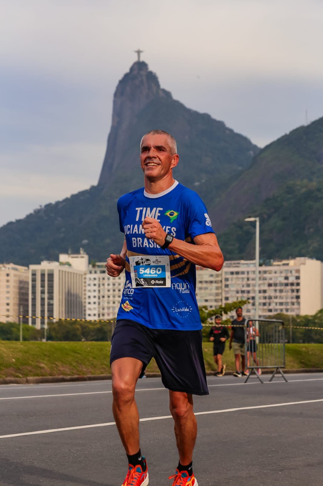 Léo em treino de rua